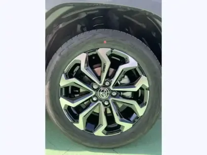 Photo 8 Toyota Yaris Hybride 1.5 HYBRID 130H DESIGN MY25