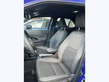 Photo 13 Toyota Yaris Hybride 1.5 HYBRID 130H DESIGN MY25