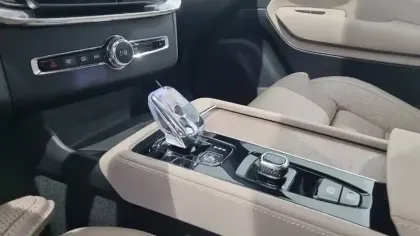 Photo 15 Volvo Xc90  T8 AWD Hybride Rechargeable 455 ch Geartronic 8 7pl