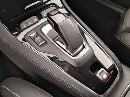 Photo 36 Opel Grandland X  Hybrid 225 ch BVA8