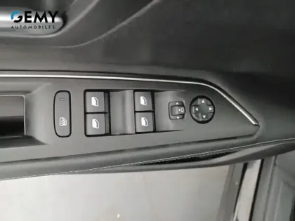 Photo 28 Peugeot 3008  Puretech 180ch S&S EAT8