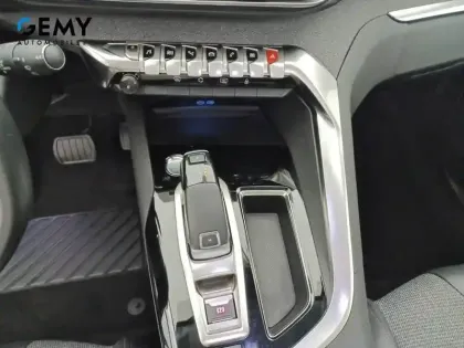 Photo 32 Peugeot 3008  Puretech 180ch S&S EAT8