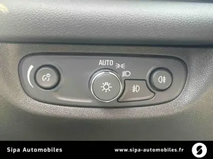 Photo 150 Opel Insignia  Grand Sport 1.5 Diesel 122 ch