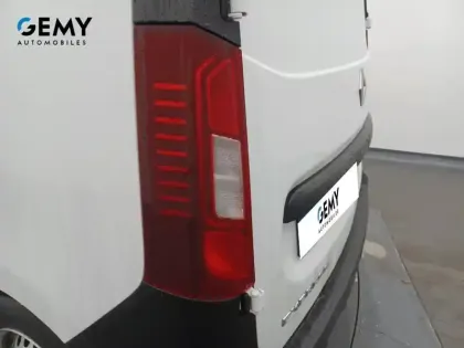 Photo 16 Renault EXPRESS (30) Gén. I Ph1 Confort 4