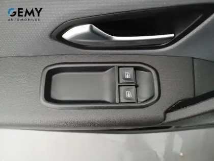 Photo 11 Renault EXPRESS (30) Gén. I Ph1 Confort 4