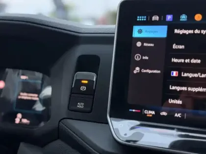 Photo 30 Volkswagen Crafter  CSC PROPULSION (RJ) 50 L4 2.0 TDI 163 CH