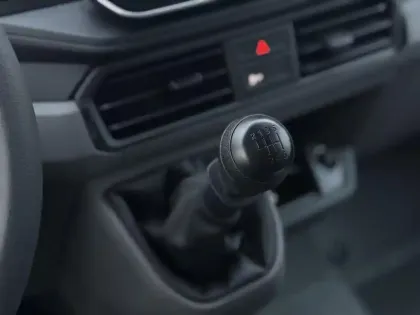 Photo 42 Volkswagen Crafter  CSC PROPULSION (RJ) 50 L4 2.0 TDI 163 CH