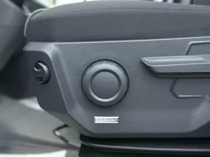 Photo 20 Volkswagen Crafter  CSC PROPULSION (RJ) 50 L4 2.0 TDI 163 CH