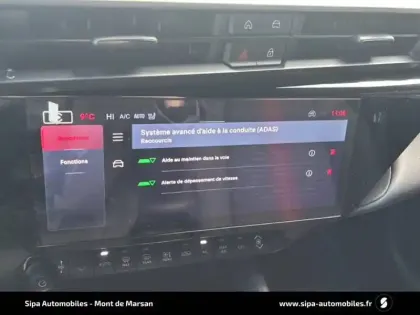 Photo 33 Alfa Romeo Junior  1.2 Ibrida 145 ch eDCT6