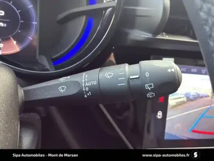 Photo 17 Alfa Romeo Junior  1.2 Ibrida 145 ch eDCT6