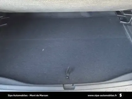 Photo 11 Alfa Romeo Junior  1.2 Ibrida 145 ch eDCT6