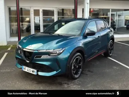 Photo 40 Alfa Romeo Junior  1.2 Ibrida 145 ch eDCT6