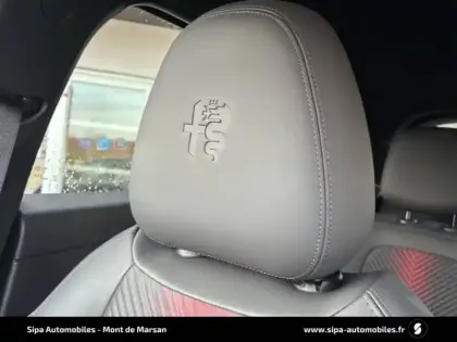 Photo 36 Alfa Romeo Junior  1.2 Ibrida 145 ch eDCT6