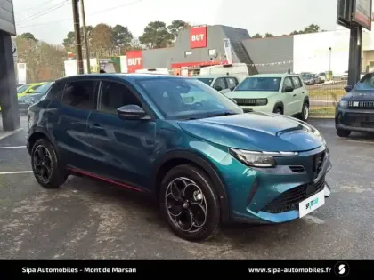 Photo 42 Alfa Romeo Junior  1.2 Ibrida 145 ch eDCT6