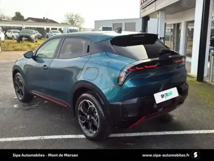 Photo 45 Alfa Romeo Junior  1.2 Ibrida 145 ch eDCT6