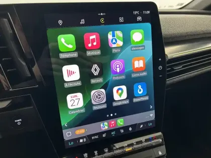 Photo 33 Renault Megane  E-Tech EV60 220 ch optimum charge