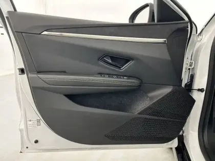 Photo 19 Renault Megane  E-Tech EV60 220 ch optimum charge