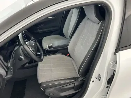 Photo 56 Renault Megane  E-Tech EV60 220 ch optimum charge