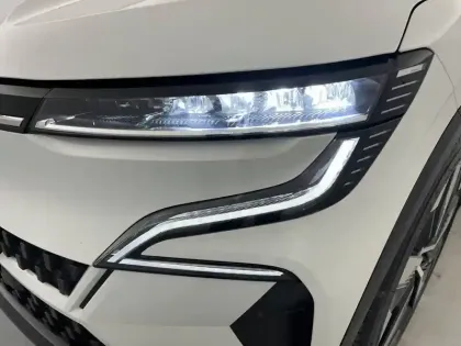 Photo 29 Renault Megane  E-Tech EV60 220 ch optimum charge