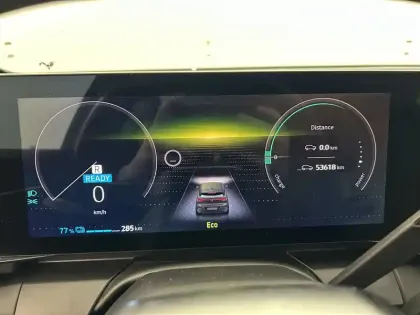 Photo 143 Renault Megane  E-Tech EV60 220 ch optimum charge