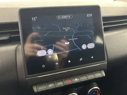 Photo 23 Renault Clio  SOCIETE BLUE DCI 85