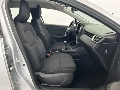 Photo 13 Renault Clio  SOCIETE BLUE DCI 85