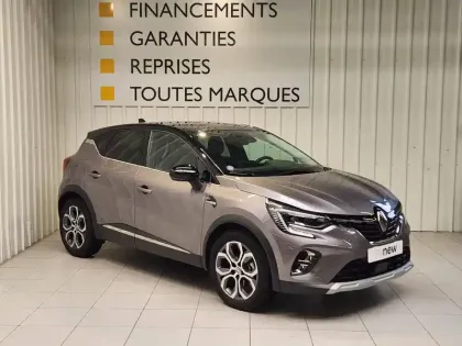 Photo 3 Renault Captur  E-Tech full hybrid 145