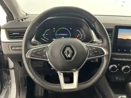 Photo 14 Renault Captur  E-Tech 145 - 21