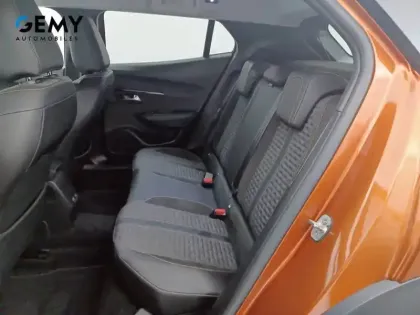 Photo 9 Peugeot 2008  PureTech 130 S&S EAT8