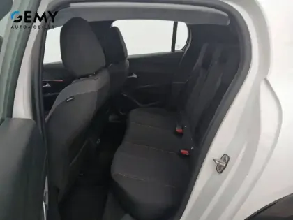 Photo 9 Peugeot 208  Electrique 50 kWh 136ch