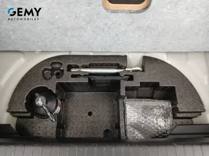 Photo 21 Peugeot 208  Electrique 50 kWh 136ch