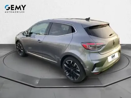 Photo 6 Renault Clio  E-Tech full hybrid 145 ch GSR2