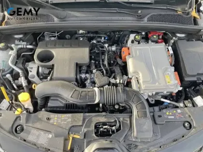 Photo 11 Renault Clio  E-Tech full hybrid 145 ch GSR2