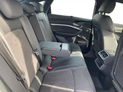 Photo 7 Audi E-tron Gén. I Ph1 S line 5