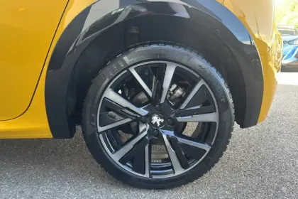 Photo 11 Peugeot 208  PureTech 100 S&S EAT8