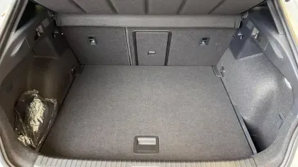 Photo 16 Cupra Formentor  1.5 eTSI Hybrid 150 ch DSG7