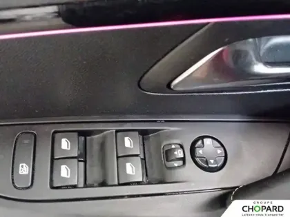 Photo 9 Peugeot 208  PureTech 100 S&S EAT8