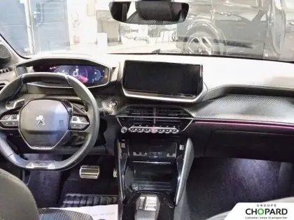 Photo 20 Peugeot 208  PureTech 100 S&S EAT8