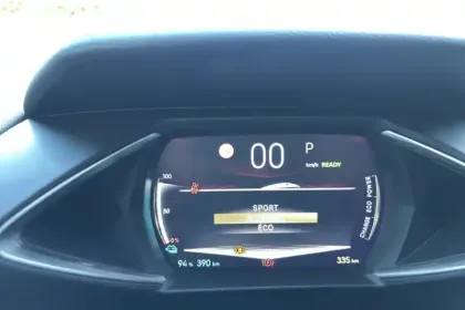 Photo 88 DS DS 3  E-Tense