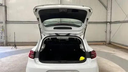 Photo 10 Renault Clio  Blue dCi 85