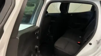 Photo 14 Renault Clio  Blue dCi 85