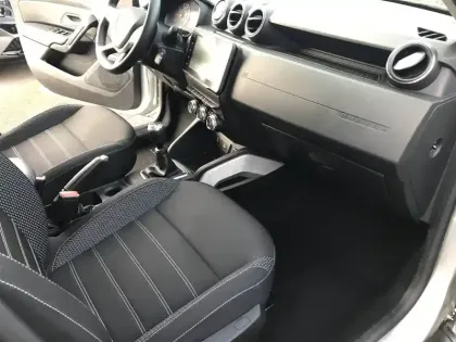 Photo 42 Dacia Duster  Blue dCi 115 4x2