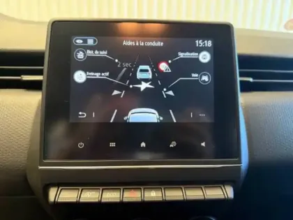 Photo 61 Renault Clio Gén. V (BJA) Ph1 NG Equilibre 5