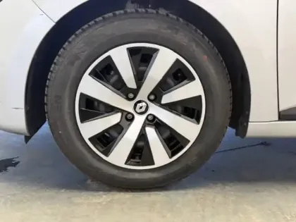 Photo 78 Renault Clio Gén. V (BJA) Ph1 NG Equilibre 5