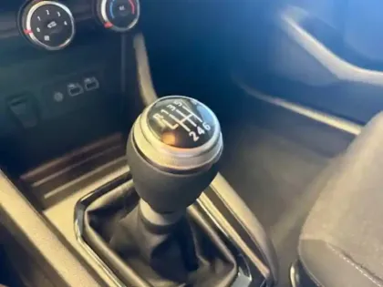 Photo 66 Renault Clio Gén. V (BJA) Ph1 NG Equilibre 5