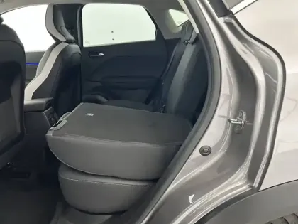 Photo 39 Renault Captur  E-Tech full hybrid 145