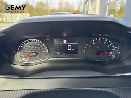 Photo 19 Peugeot 208  BlueHDi 100 S&S BVM6