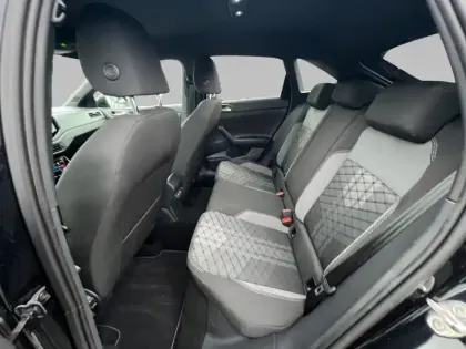 Photo 13 Volkswagen Taigo  1.0 TSI 116 DSG7