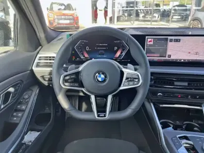 Photo 27 BMW Serie 3 318d 150 ch BVA8