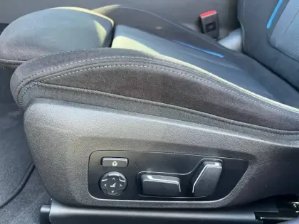 Photo 32 BMW Serie 3 318d 150 ch BVA8